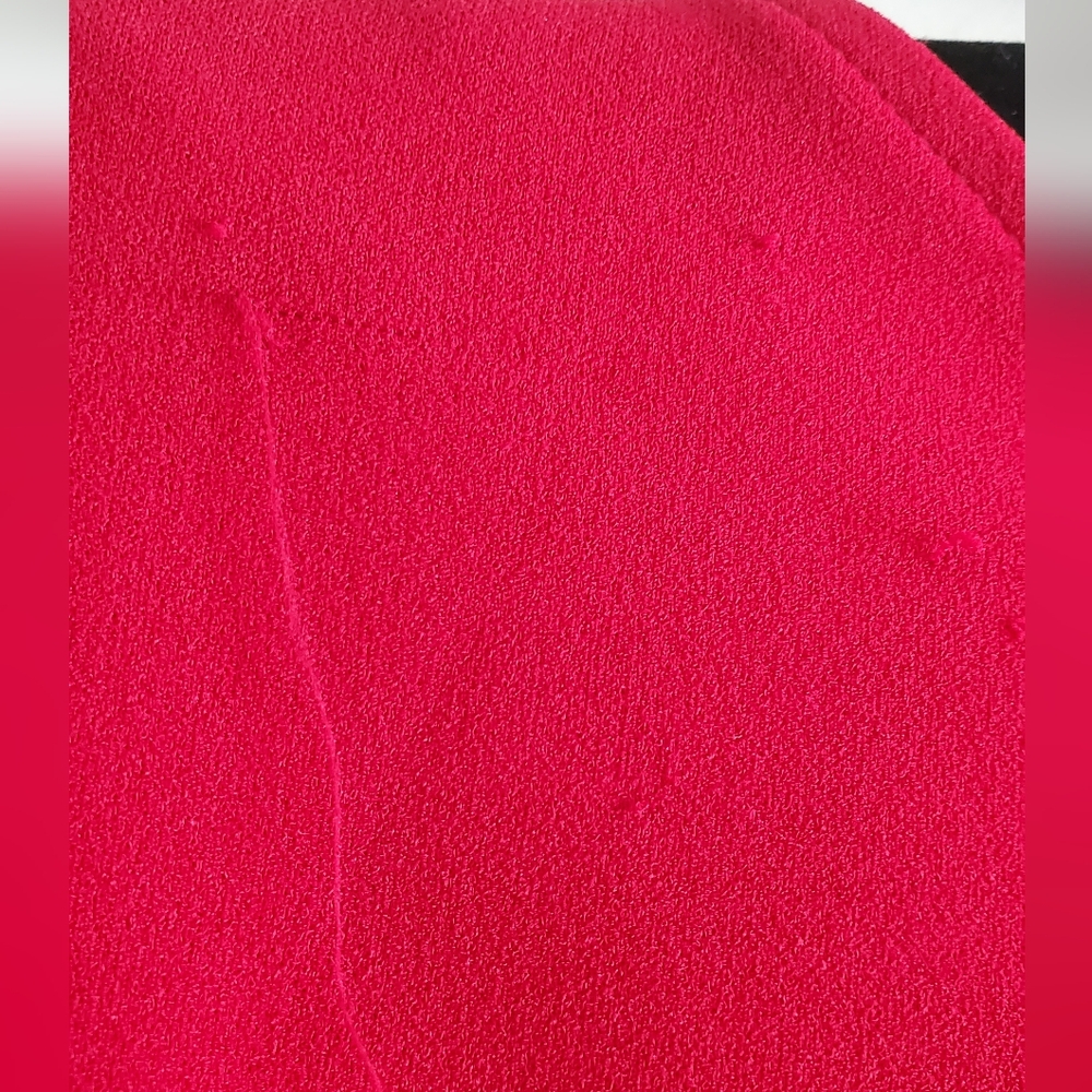 Red Dress - Picture 4 of 6